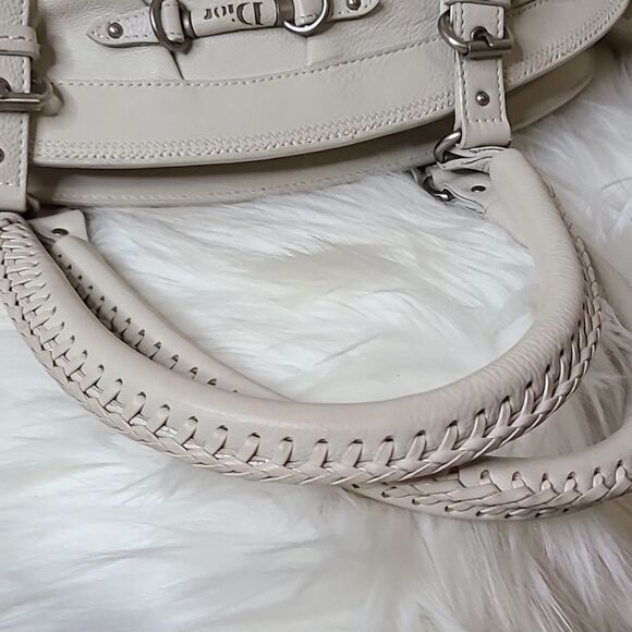 💯 Authentic Christian Dior Handbag🍀 - Picture 10 of 14